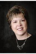 Real Estate Agent Heidi Anderson
